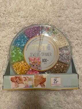 STMT DIY Jewelry Spinner 800+ Beads NWT